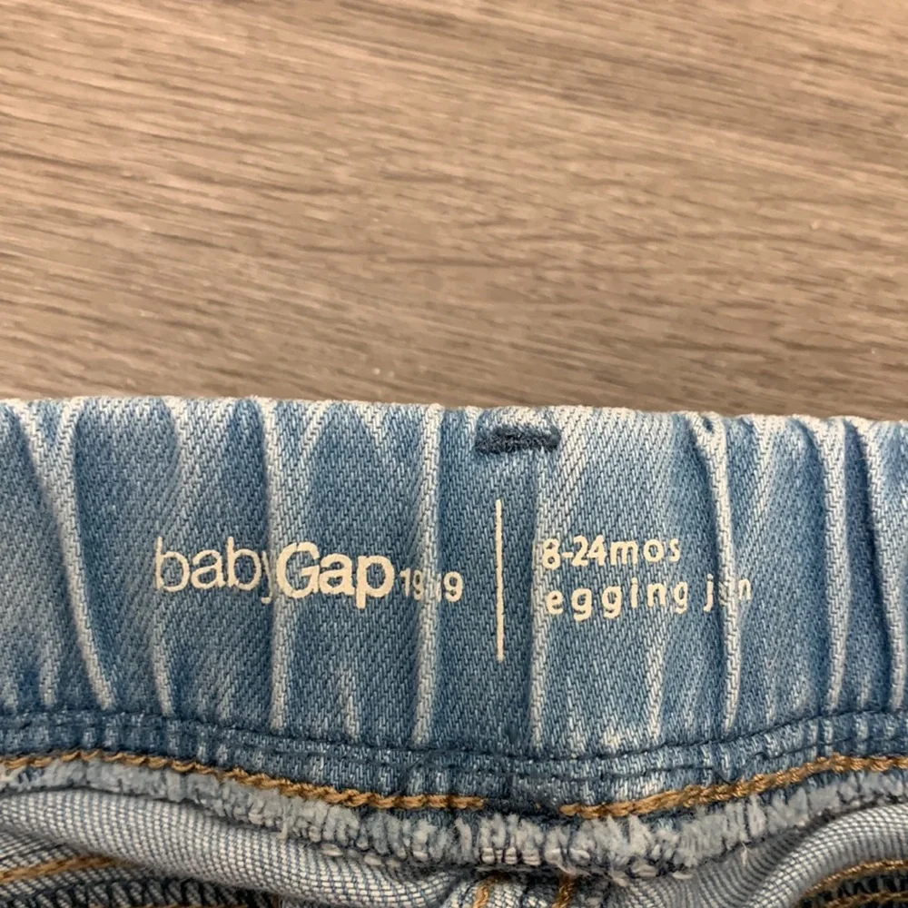 Baby Gap legging jeans - size 18-24M